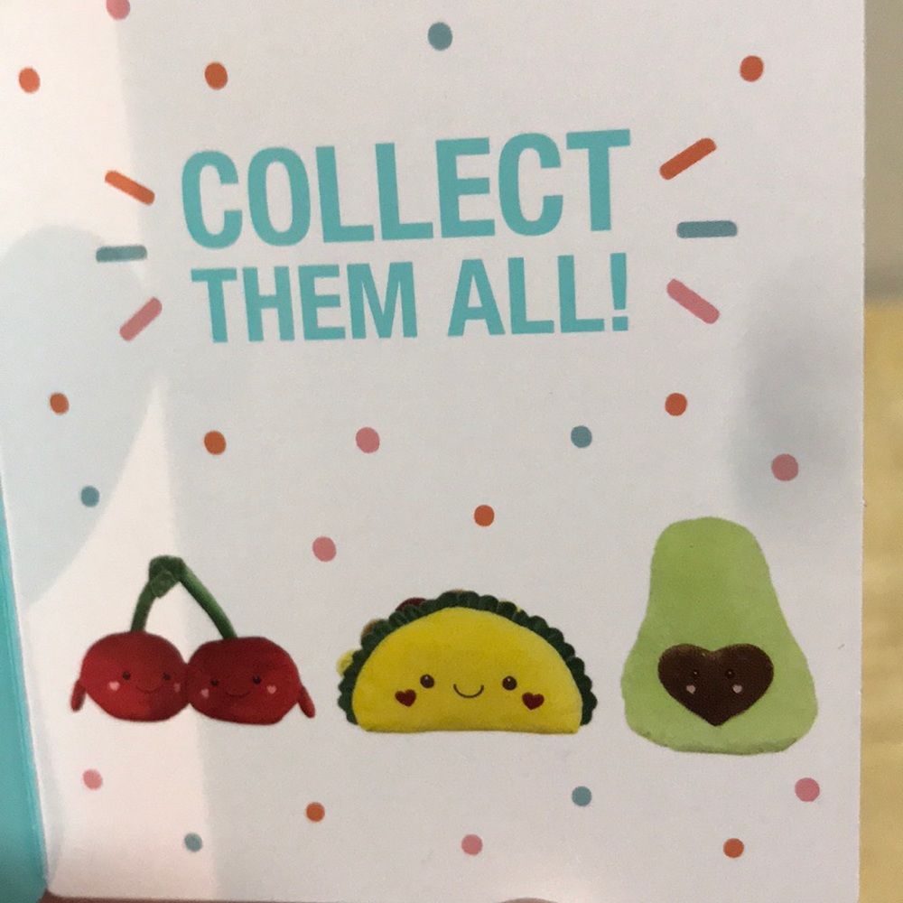 Hug Me Avacado - Picture 4 of 4